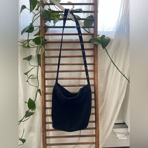 ‼️SOLD‼️ SUEDE BUCKET BAG